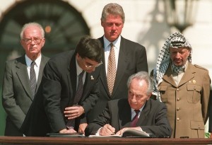 signing Oslo Accords 1993