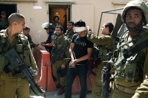 Hebron-IDFarrestsPalestinian